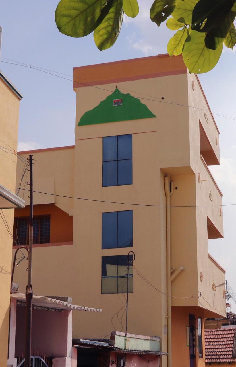 Sathya Guest House Tiruvannāmalai Екстериор снимка